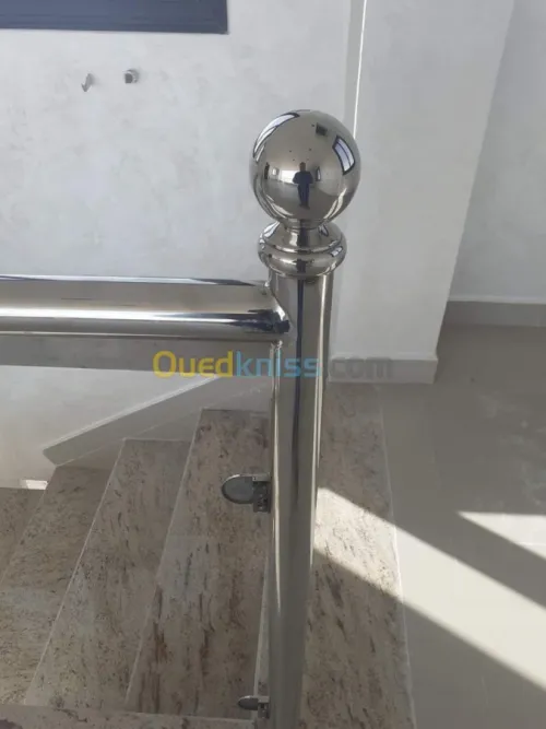 Rampes d'escalier en INOX