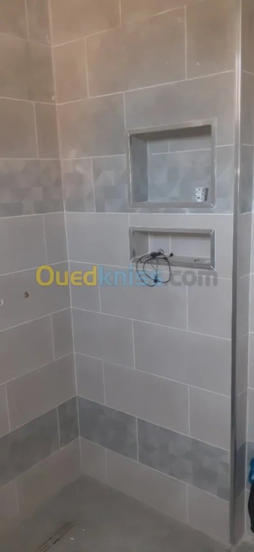 maçon  Carleur faience