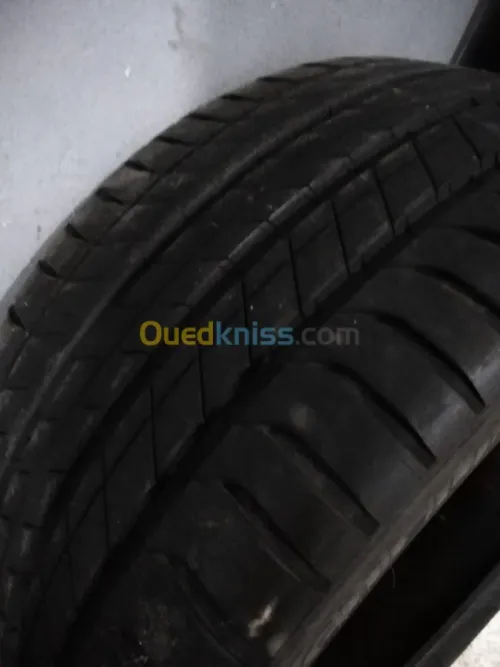 michelin 295/35R21