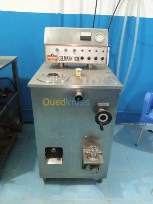 Matériel de crème glacée