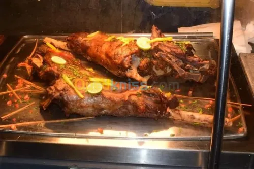 Traiteur spécialité méchoui d'agneau