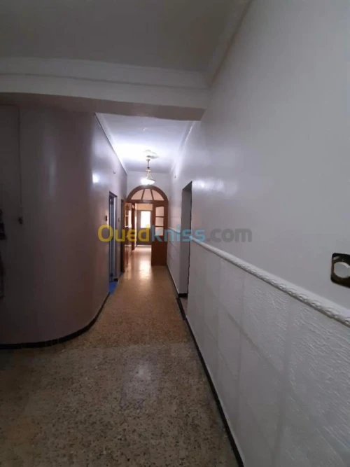 Vente Villa Tiaret Tiaret