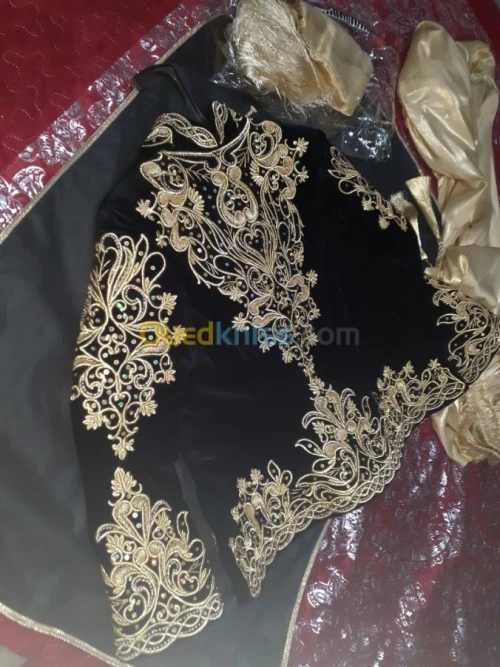 Karakou majboud 
