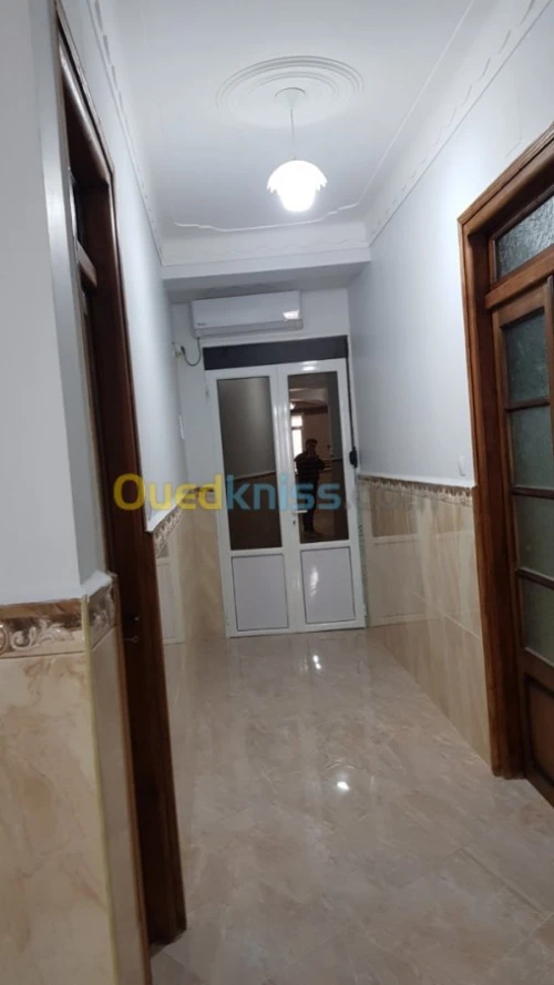 Location Niveau De Villa F4 Tipaza Kolea