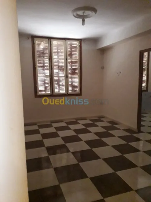 Vente Appartement F3 Medea Ksar boukhari