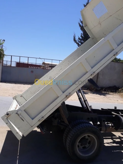 Location camion benne et engins 