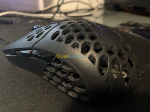 Souris Gaming : Cooler Master mm710