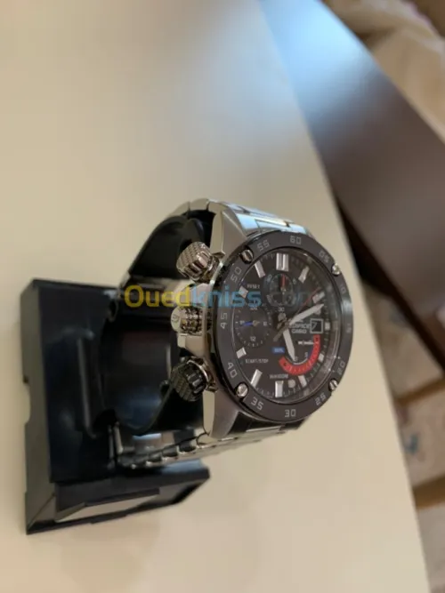 Montre Casio edifice EFR-558