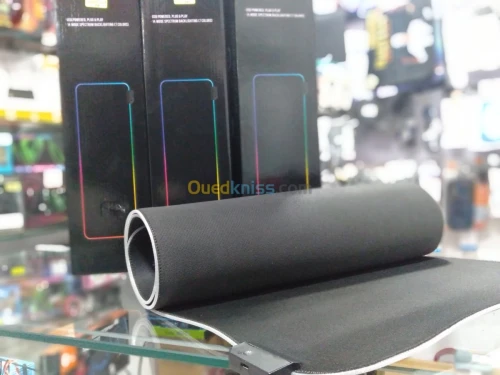 TAPIS Souris Gaming LED RGB 