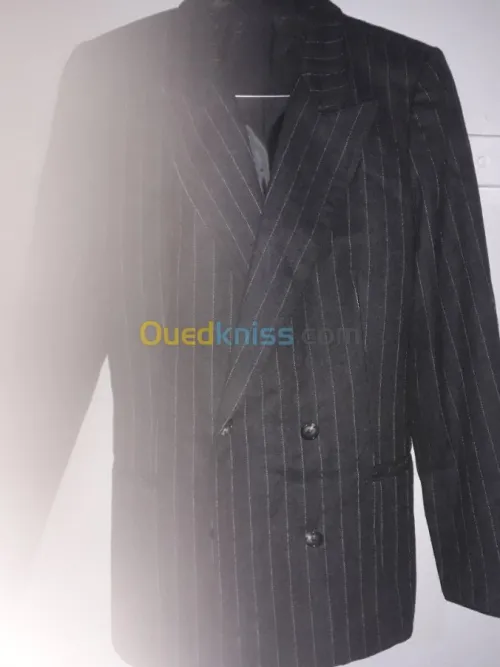 Ensemble pantalon et vestes 