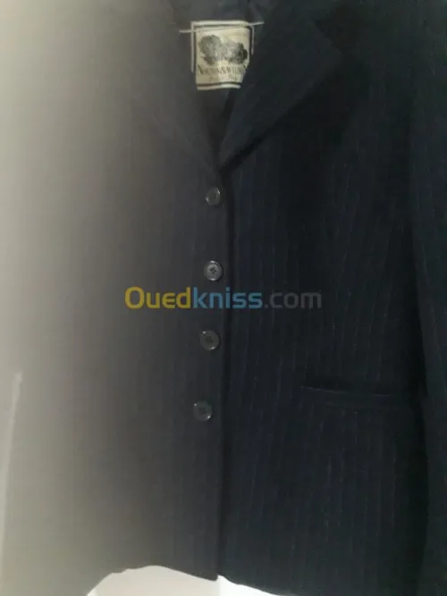 Ensemble pantalon et vestes 