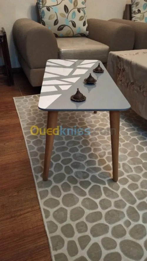 Tables scandinave