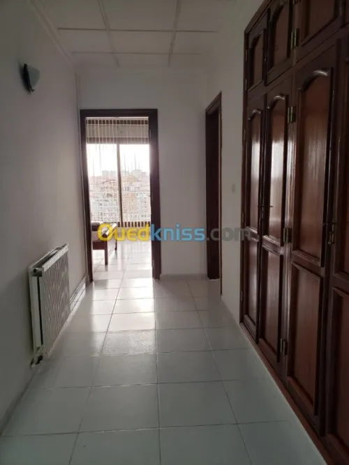 Location Appartement F4 Alger Ben aknoun
