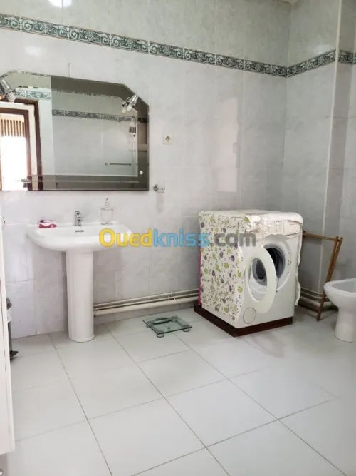 Location Appartement F4 Alger Ben aknoun