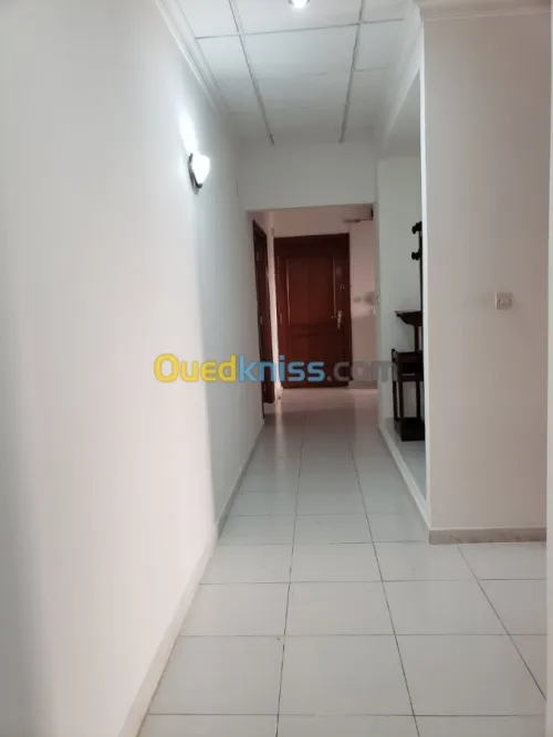 Location Appartement F4 Alger Ben aknoun