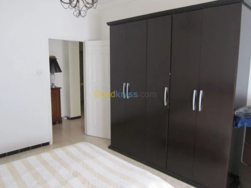 Location vacances Niveau De Villa F3 Alger Dely brahim
