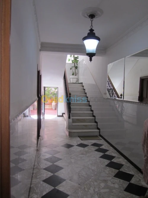 Location vacances Niveau De Villa F3 Alger Dely brahim