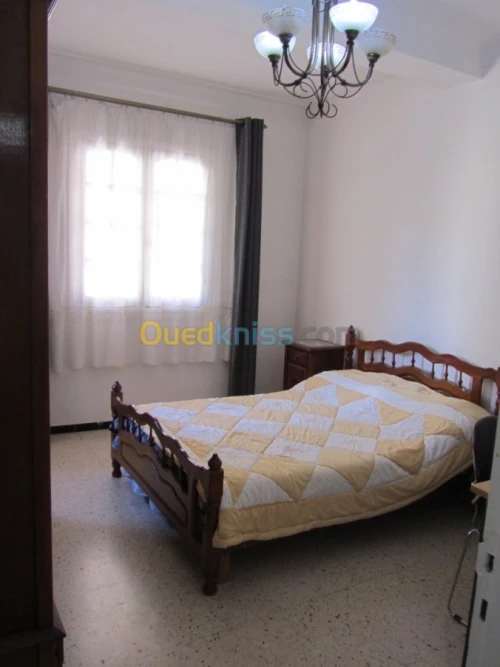 Location vacances Niveau De Villa F3 Alger Dely brahim