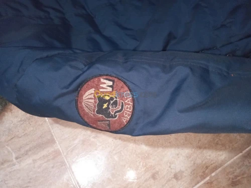 VESTE D'HIVER TAILLE M,L MADE IN TURK