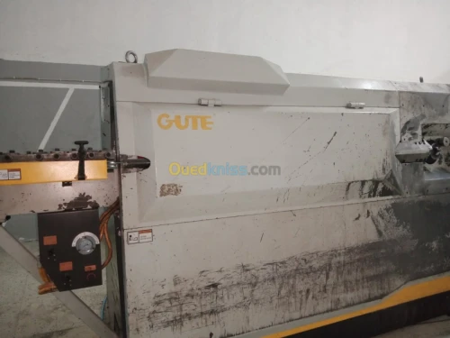 Cadreuse automatique cnc