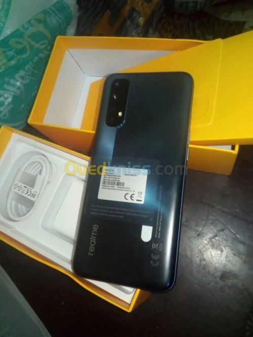 Realme REALME 7 (6/64)