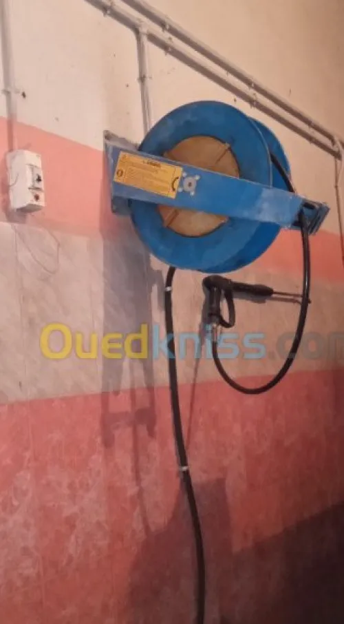 ألات الغسل و التشحيم