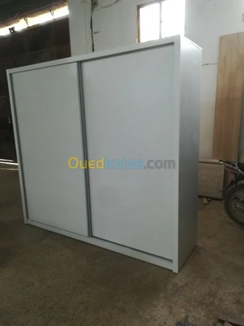 Armoire coulissantes.. Sur commande 