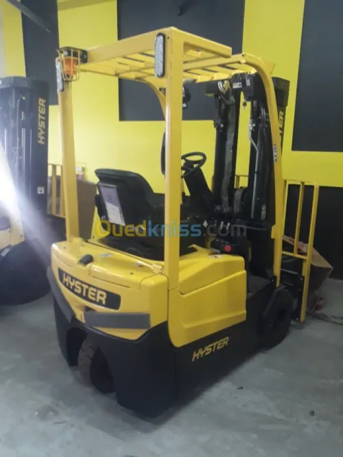 HYSTER CHARIOT ELEVATEUR 