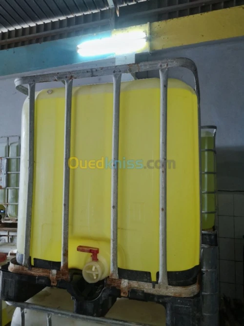 FOURNITURE DE PRODUITS CHIMIQUES EN AL