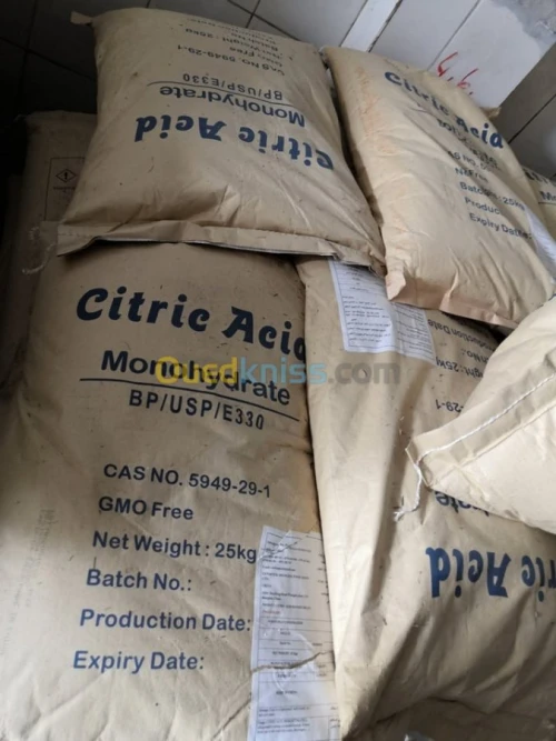 FOURNITURE DE PRODUITS CHIMIQUES EN AL