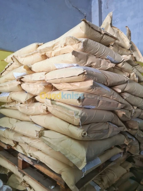 FOURNITURE DE PRODUITS CHIMIQUES EN AL