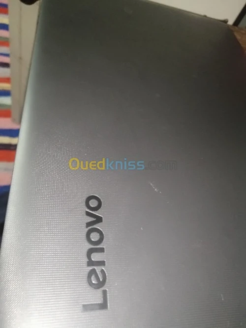 Laptop Lenovo (caba) i5 8gén 