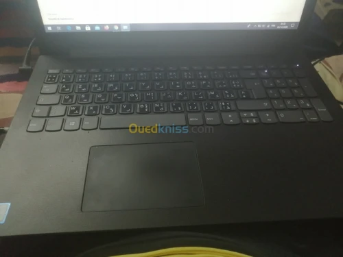 Laptop Lenovo (caba) i5 8gén 