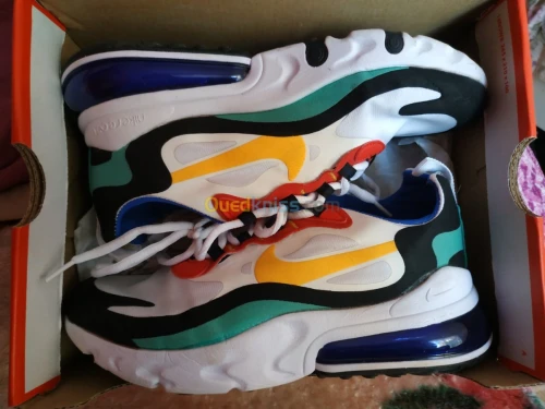 Nike 270 react