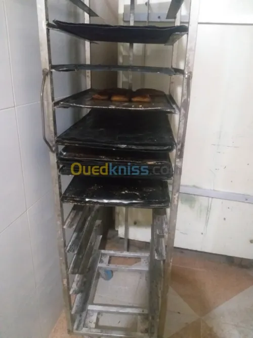 Matréal de boulangerie et pzzeria 