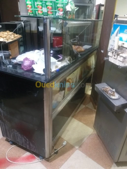 Matréal de boulangerie et pzzeria 