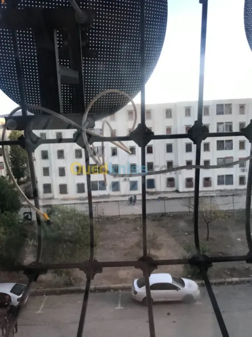 Location Appartement F4 Batna Batna