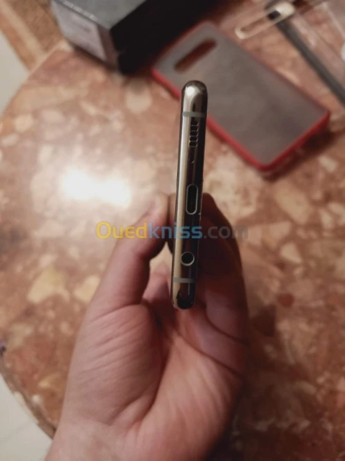 Samsung Galaxy S10+