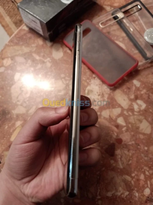 Samsung Galaxy S10+