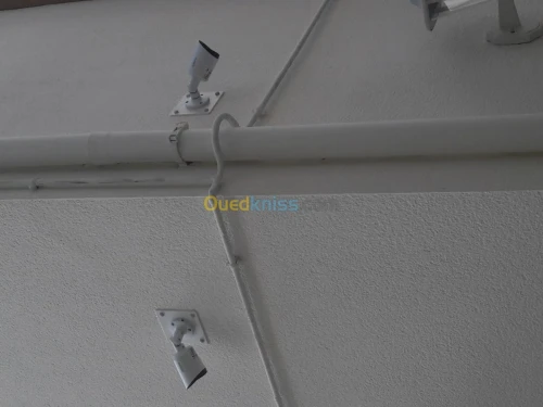 Installation camera de surveillance 
