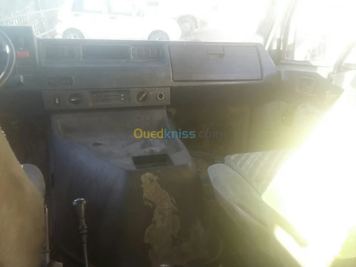Mercedes Mb 100