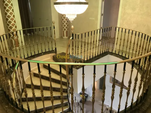 Rampe d’escalier en laiton massif 