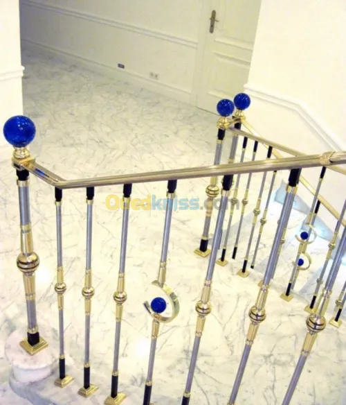 Rampe d’escalier en laiton massif 