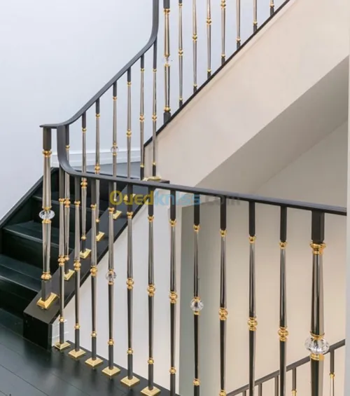 Rampe d’escalier en laiton massif 