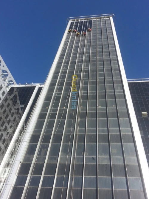 Nettoyage de façade et vitres 