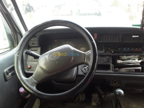 Toyouta Hiace