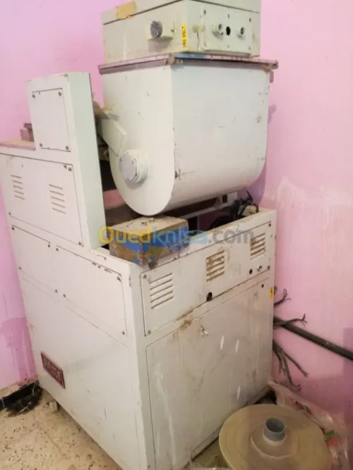 machine de fabrication des pattes 