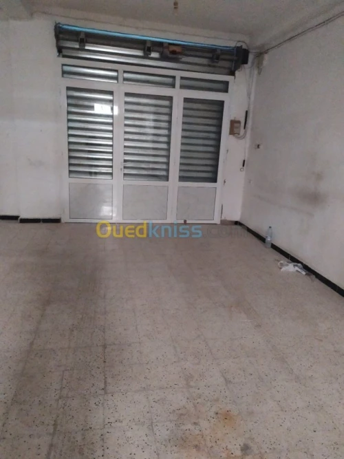 Location Local Constantine Ain smara