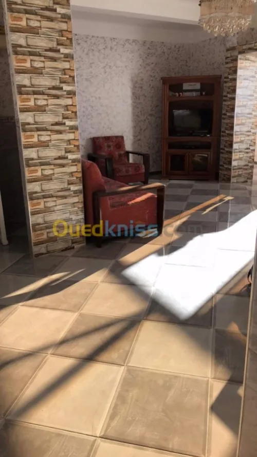 Vente Appartement F4 Jijel Jijel
