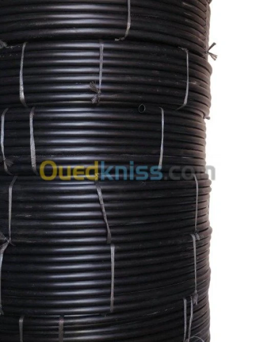 Tuyau goutte a goutte (d'irrigation).